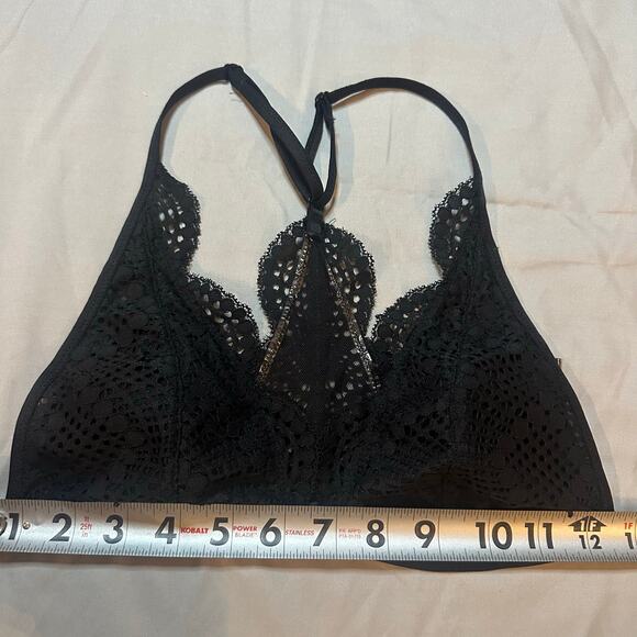 Victoria's Secret Black, Plunge line, Lace, Razorback Bralette- M - Picture 7 of 7